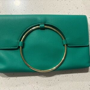 Elegant Green Clutch with Gold Accent